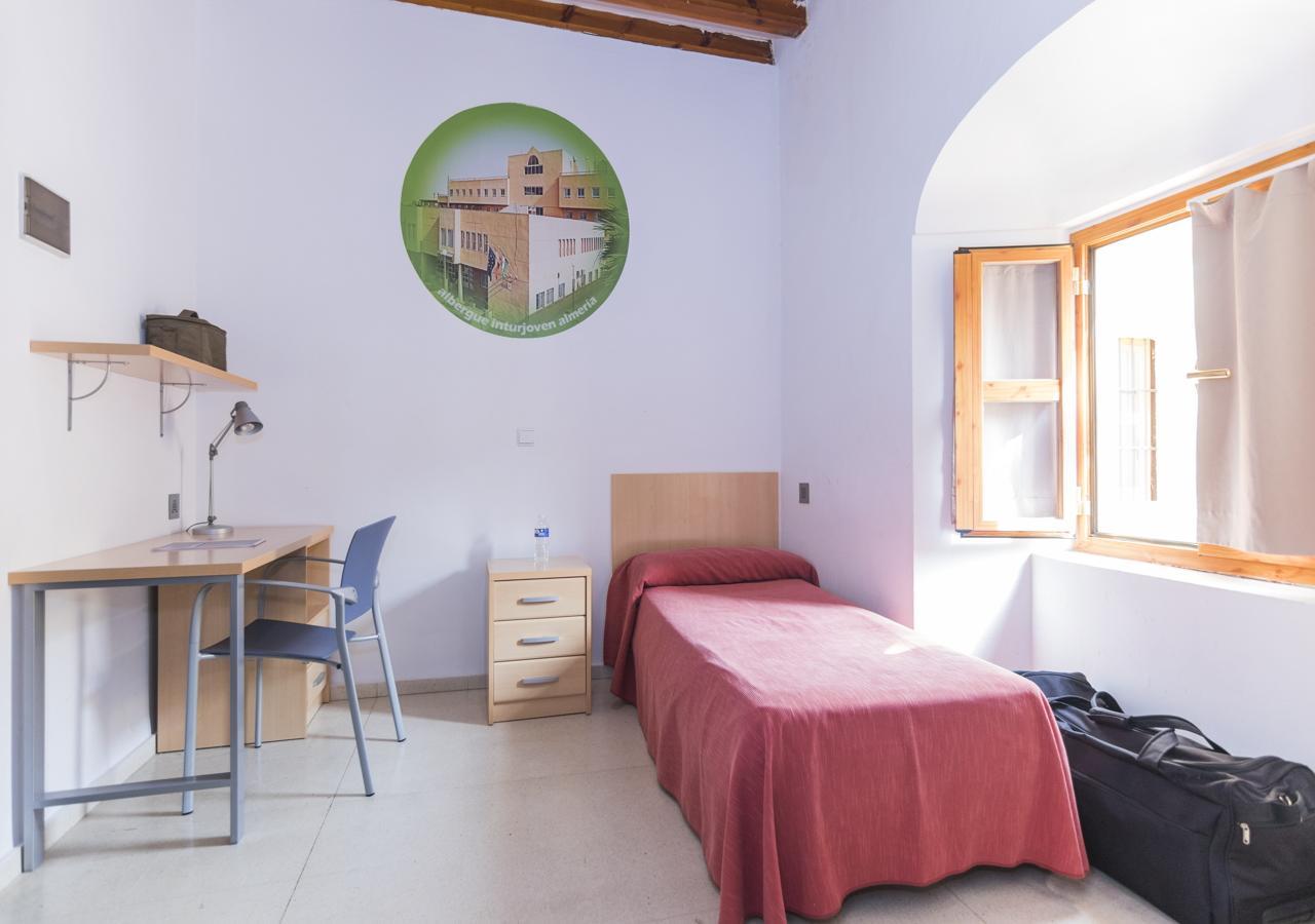 Albergue Inturjoven Кордова Экстерьер фото